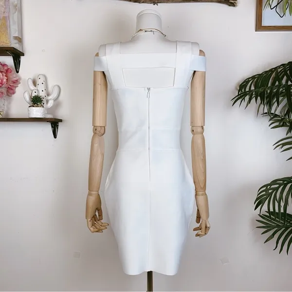 Elliatt Monumental Bandage Mini Dress in Ivory Size Small NWT - Image 7