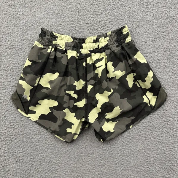 Lululemon Hotty Hot Low Rise Shorts 4" Heritage 365 Camo Green Athletic Women 4 - Image 2