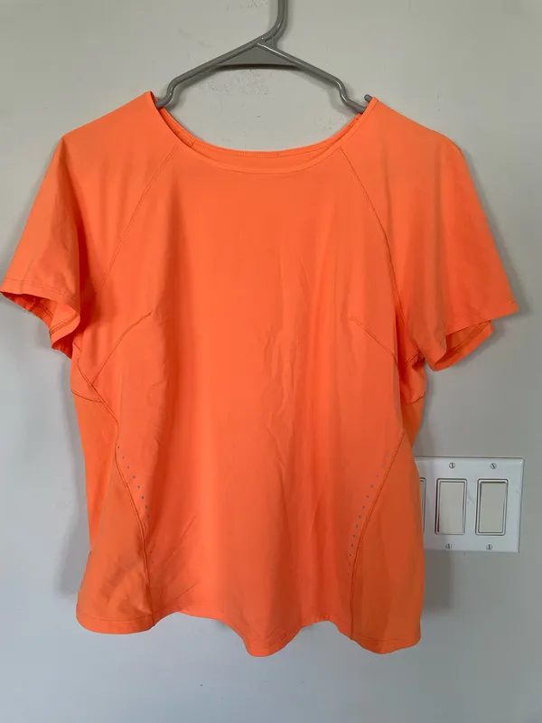 Lululemon Women’s Lightweight Stretch Run Short Sleeve Shirt Orange Soda Size 10 - Image 5