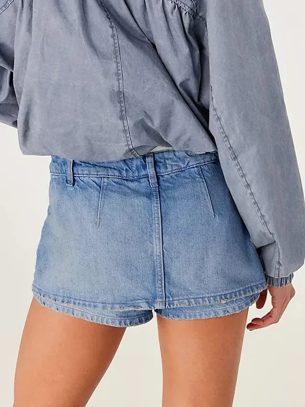 Free People We The Free Gallivanting Peekaboo Micro Skort Denim Sz 33 - Image 2