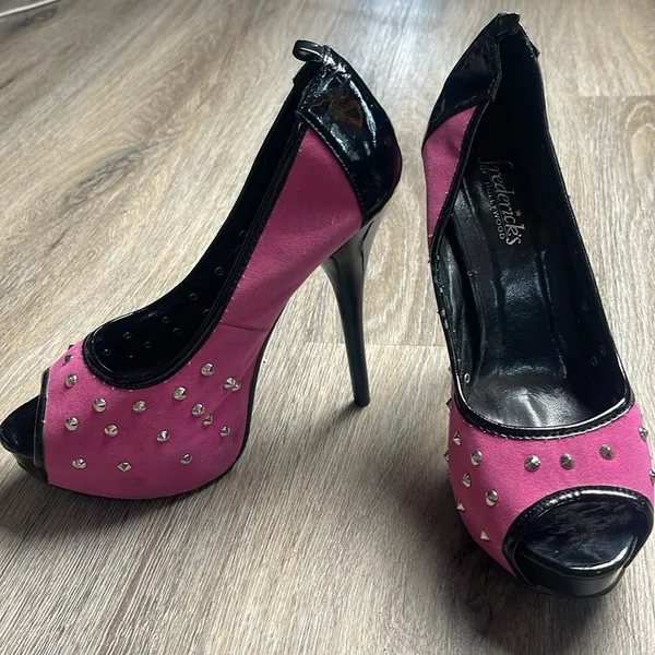 Fredrick’s of Hollywood Sexy Y/K Vintage Stiletto Heels - Image 4