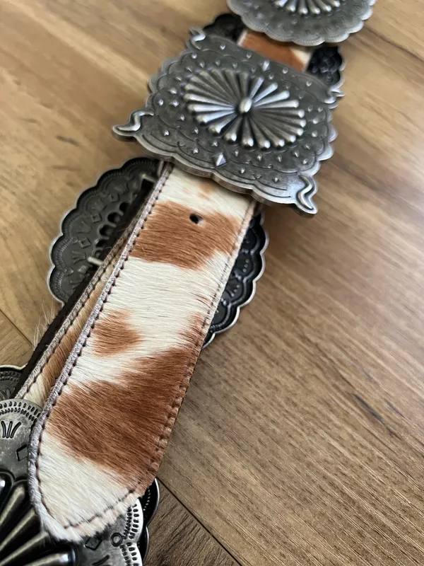 L&B Cowhide Belt Lucky & Blessed Concho - Image 4