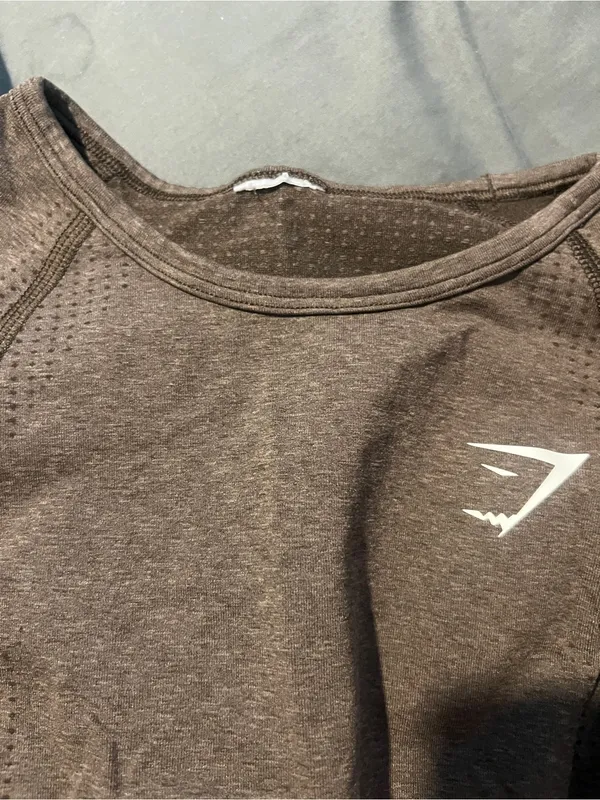 Gymshark Brown vital Seamless Long-Sleeve Crop Top with Logo - Image 8