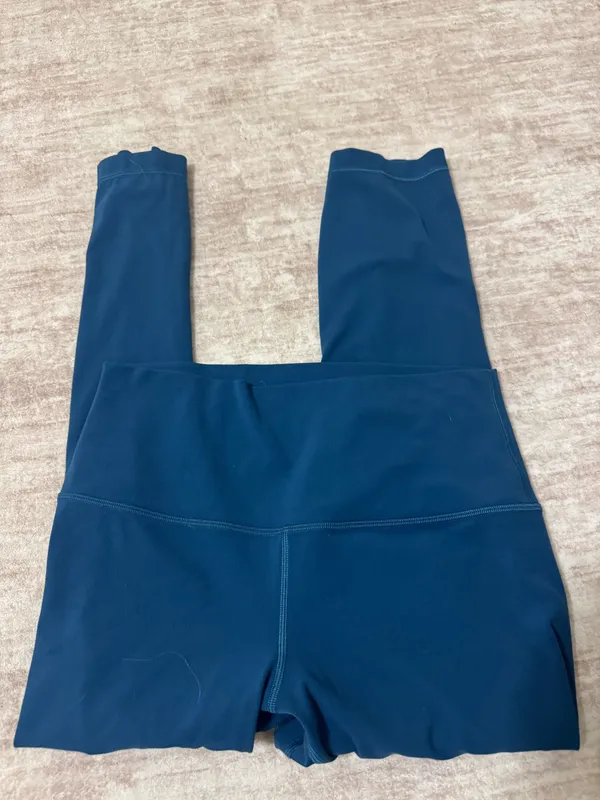 Lululemon Align Crop 23" size 8 - Image 3