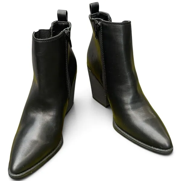 Naturalizer SOUL Micah Chelsea Boots Black Pointed Toe Block Heel Size 7 - Image 3