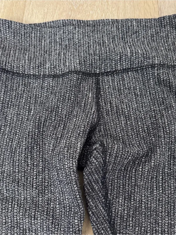 Lululemon Dark Gray Stretch Knit Leggings - Image 2