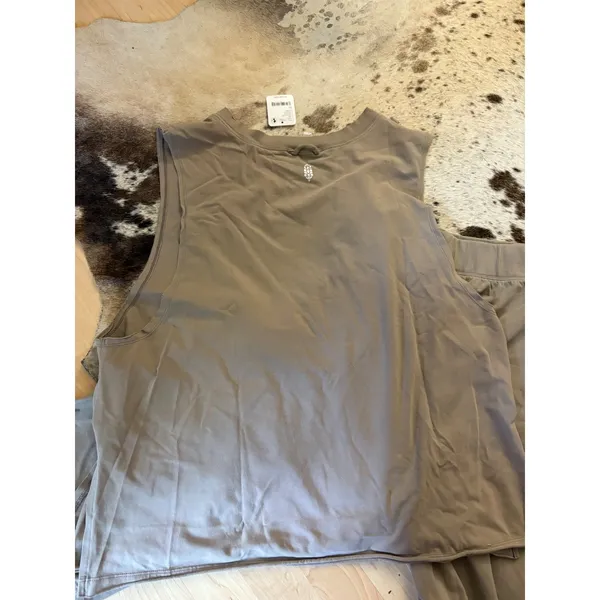 Free People Movement Hot Shot Relaxed Set Green Size L/XL NWOT - Image 5