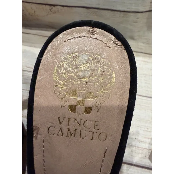 Vince Camuto black suede peep toe shoes Gold Metal Cut Out Heel Size 10 - Image 9