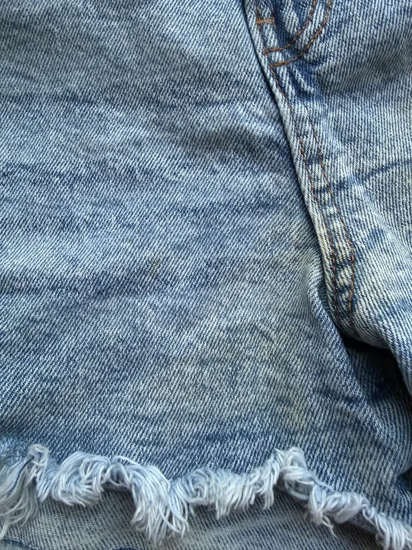 Celebrity Pink Junior’s Denim Distressed High Waisted Cut Off Shorts - Size 5/27 - Image 6