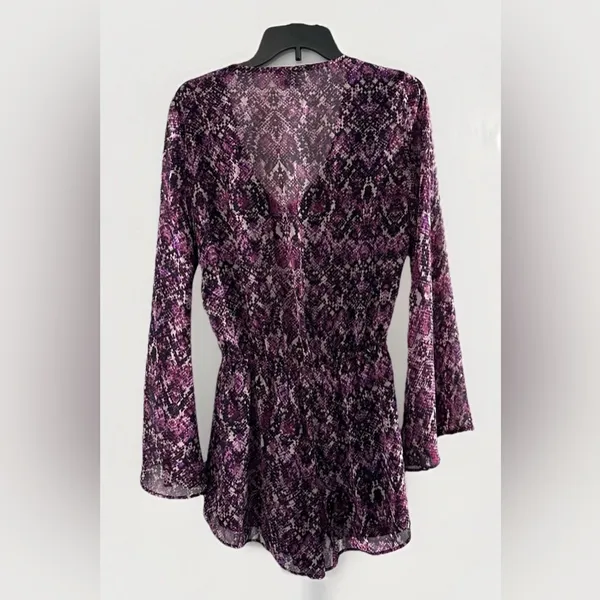 Show Me Your Mumu Womens Romper Red/Pink Snake‎ Print Boho Long bell Sleeve M - Image 2