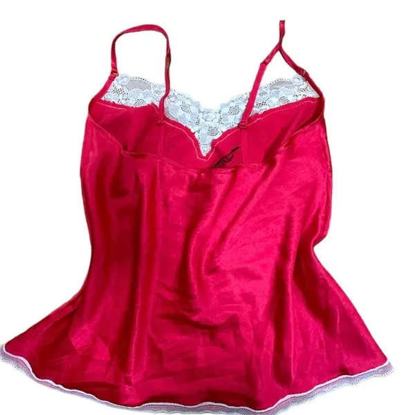 Victoria-s-secret Women's Red and White Vest - Image 3