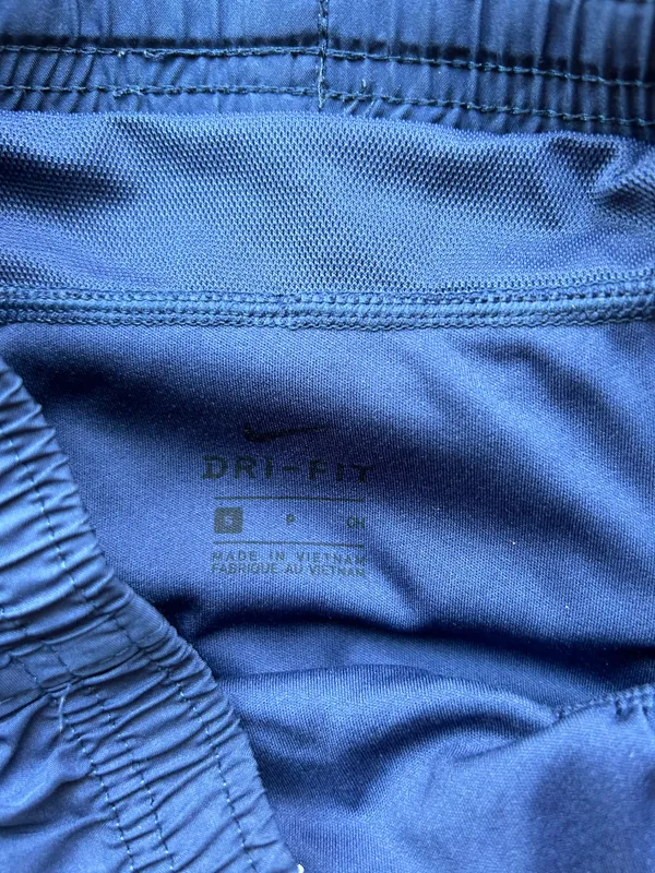 Nike shorts - Image 2