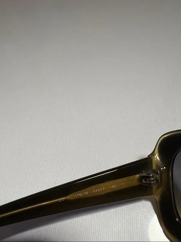 Salvatore Ferragamo Sunglasses - Image 3