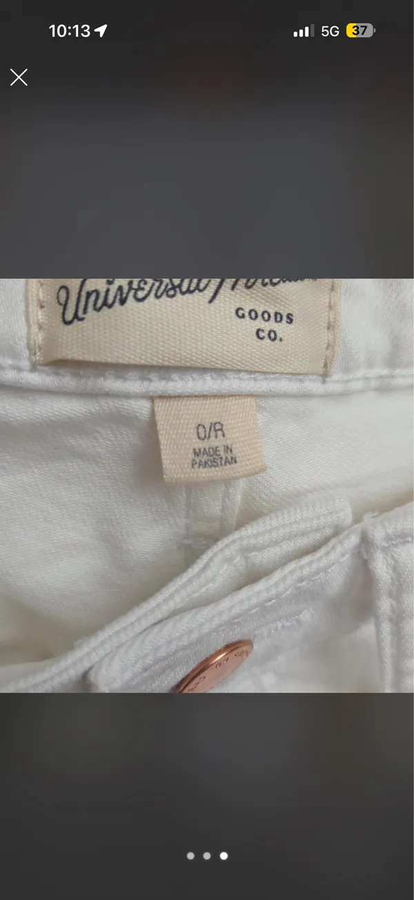 Universal Thread Jeans - Image 3