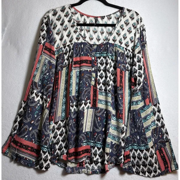 Massini Womens Large Patchwork Paisley Bell Sleeve Boho Peasant Blouse Top - Image 3