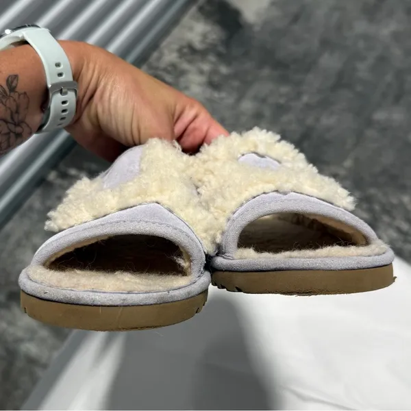 UGG Shearling SLIDE Sz 6 Lilac - Image 9