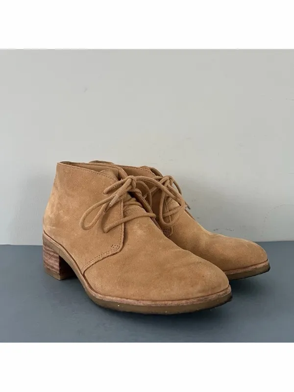 Clarks Originals Phenia Carnaby Tan‎ Brown Leather Chukka Lace Up Heel Boots - Image 2