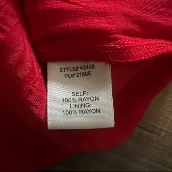 Skies Are Blue Womens Red Short Sleeve Pleated Blouse Size Small - Image 6
