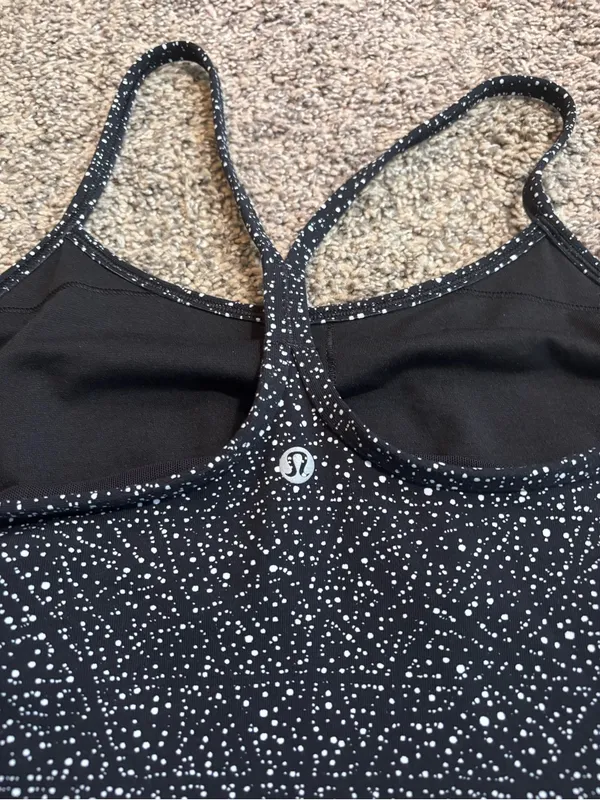 Lululemon Power Y Tank Light Luon size 6 - Image 3