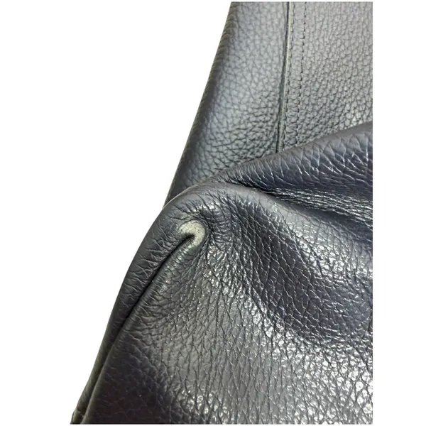 Cuyana Navy Blue Pebbled Leather Slouchy Shoulder Bag - Image 6