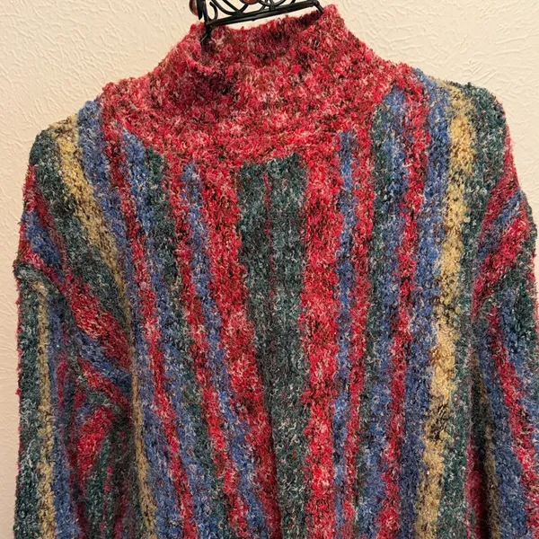 ⛽️⛽️⛽️BOGOHO⛽️⛽️⛽️POL Multicolor Striped Women's Sweater-size medium - Image 2
