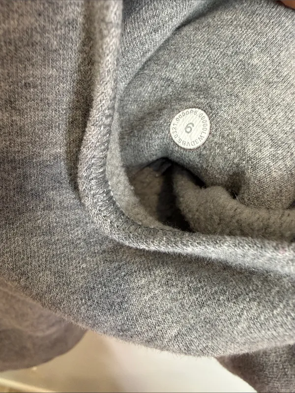 Lululemon women’s all yours hoodie heathered grey size 6 - Image 4