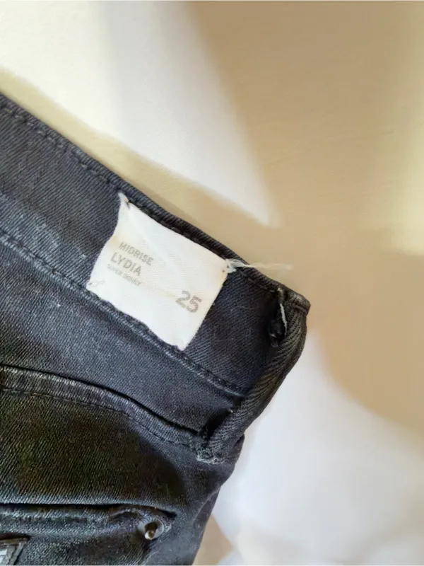Hudson Midrise Lydia Super Skinny Dark Washed Jeans size 25 - Image 13