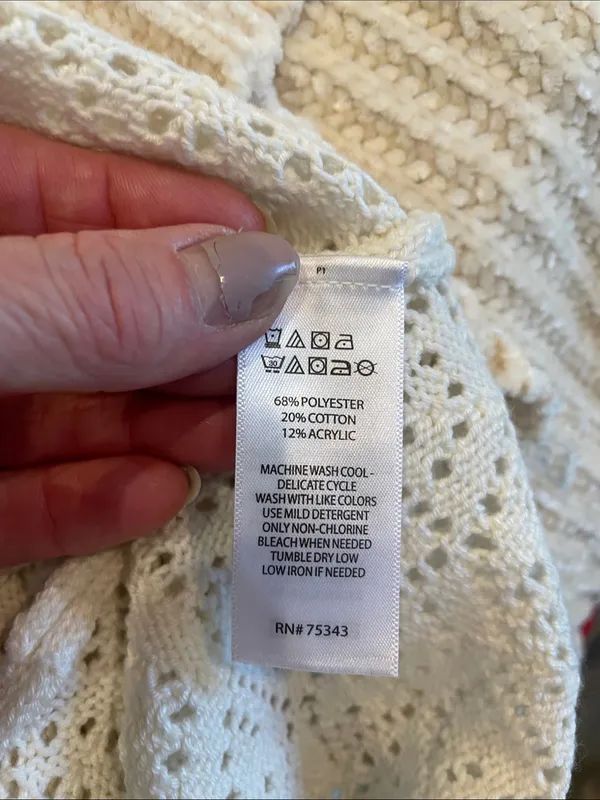 Women’s Cream Knit Lace Slip Dress - V-Neck Spaghetti Straps new size medium - Image 6