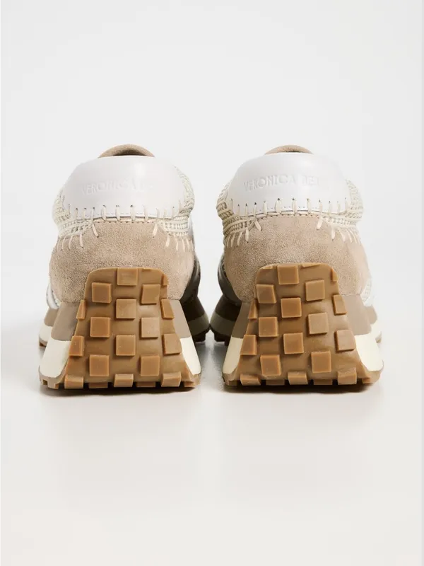 Veronica Beard Valentina sneaker 7.5 - Image 4