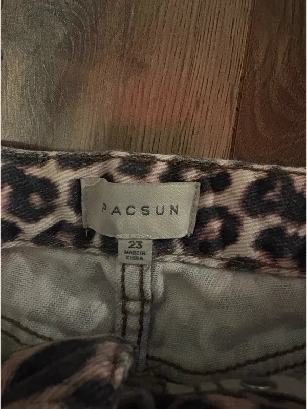 PacSun Cheetah skirt - Image 3