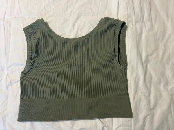 OFFLINE by Aerie tank top - Image 2