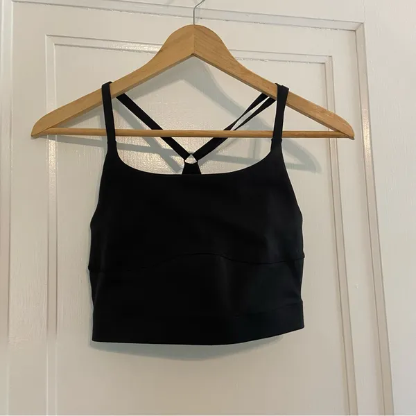 Outdoor Voices Flow crop top - Image 3