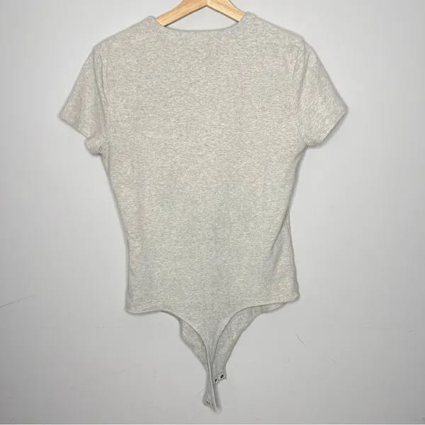 Abercrombie & Fitch Short Sleeve Cotton Blend Seamless Crew Bodysuit (X-Large) - Image 5
