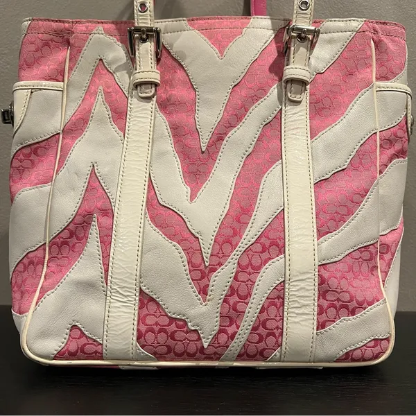 Coach Rare Limited Edition Pink White Zebra Patchwork Tote Shoulder Bag Purse - Image 8