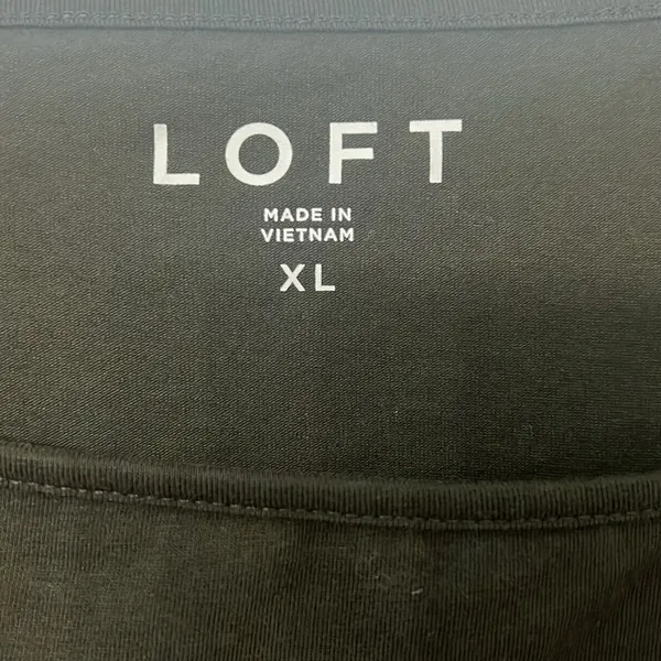 LOFT Dark Green Fitted 3/4 Sleeve Blouse - Image 2