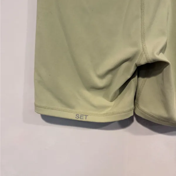 Light Green Set Active Women's High-Waisted‎ Shorts - Image 4