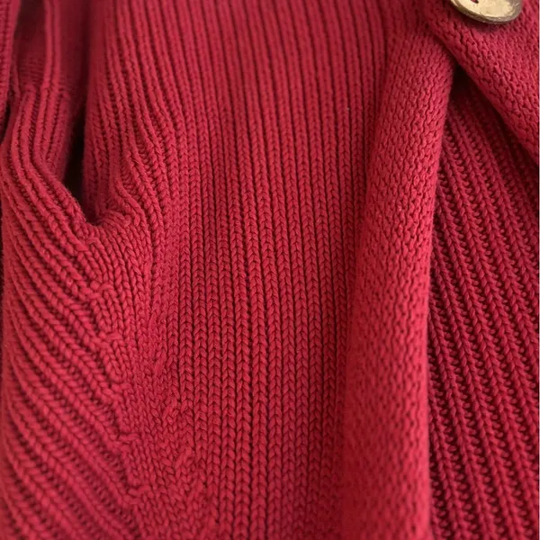 Keren Hart Chunky‎ Women’s Sweater. Red. 100% cotton. Medium. - Image 2