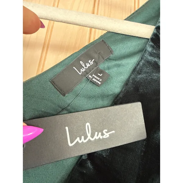 NWT Lulus Feeling Flawless Emerald Green Velvet V-Neck Maxi Dress Banquet Sz L - Image 5