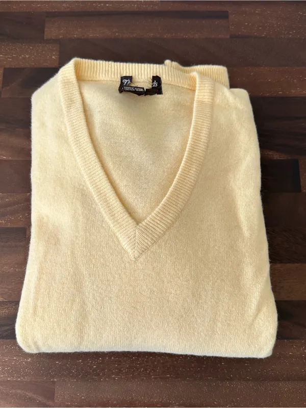 Vintage Butter Yellow Wool Sweater - Image 5