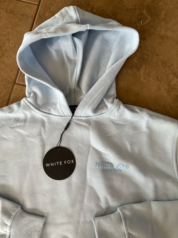 White Fox Boutique Lounge Hoodie NWT - Image 4