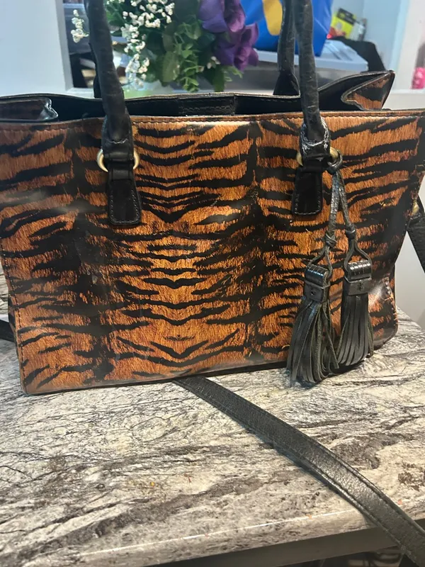 Patricia Nash Primrose Satchel in a tiger print leather. - Image 10