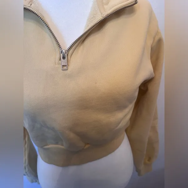 Aritzia TNA CozyFleece Half Zip Crop Sweatshirt Extra Small Yellow - Image 3