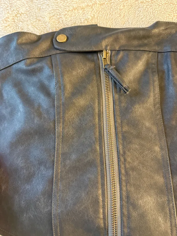 Edikted Faux Leather Set - Image 4