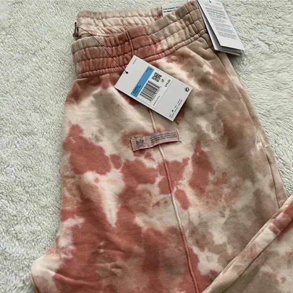 Nike (NWT) Loose Fit Tie Dye Cuffed Sweatpants in Dusty Orange, Medium - Image 7