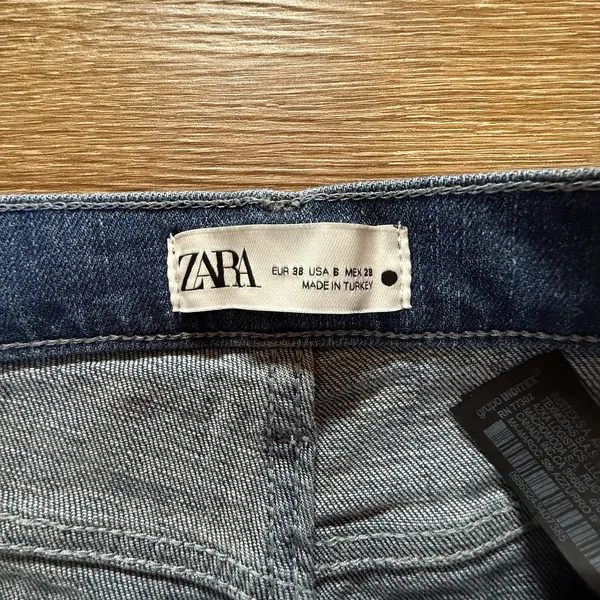 Zara Jeans Women's 6 Blue Mid Rise Straight Slim Stretch Denim EU 38 Minimalist - Image 2