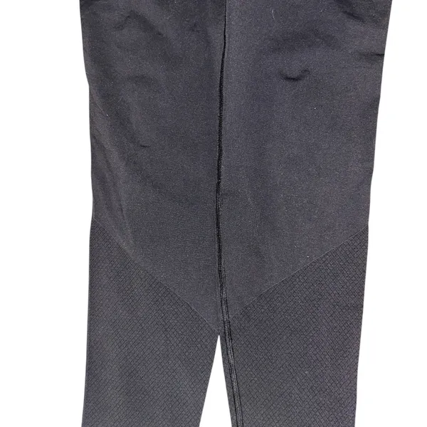 lululemon athletica Black sculpting Leggings - Image 4