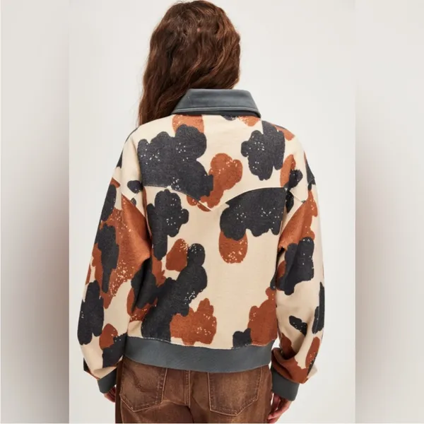 $148 FREE PEOPLE Cabin Cardigan zip jacket in happy cow combo S - Image 3