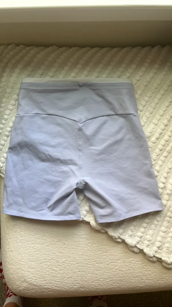Alo 5” Double Up Short - Image 2