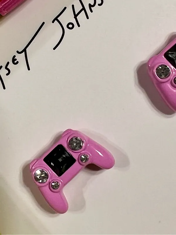 BETSEY JOHNSON Pink Game Controller Stud Earrings Gamer Girl Rhinestone Gift Box - Image 5