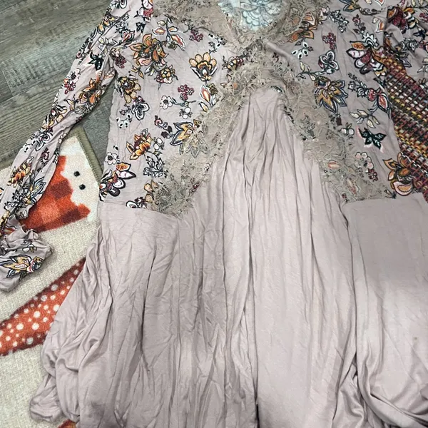 Gypsies & Moondust Pink Retro Floral‎ Lace Peek A Boo Flowy Mini Dress L - Image 11